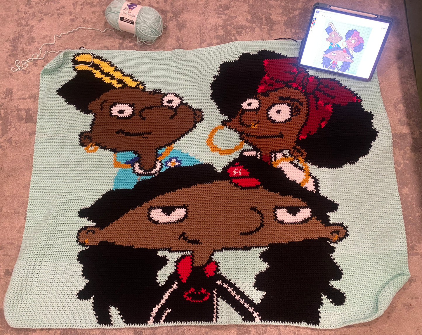 90s CARTOON BLANKET PATTERN