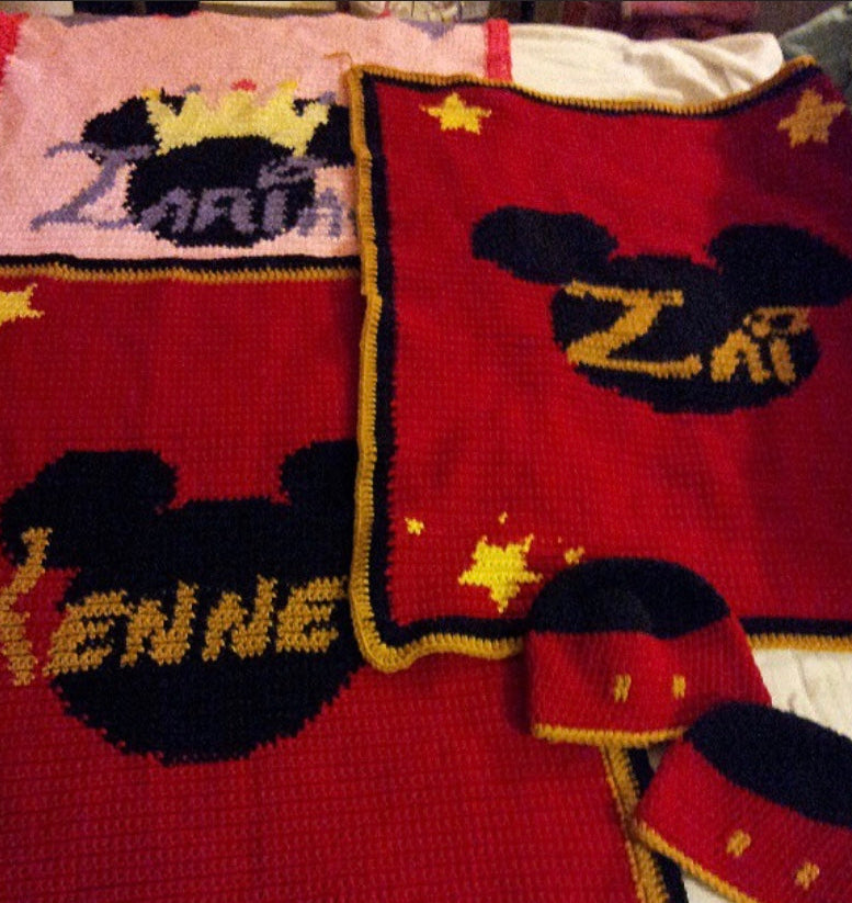 CLASSIC MOUSE BABY BLANKET