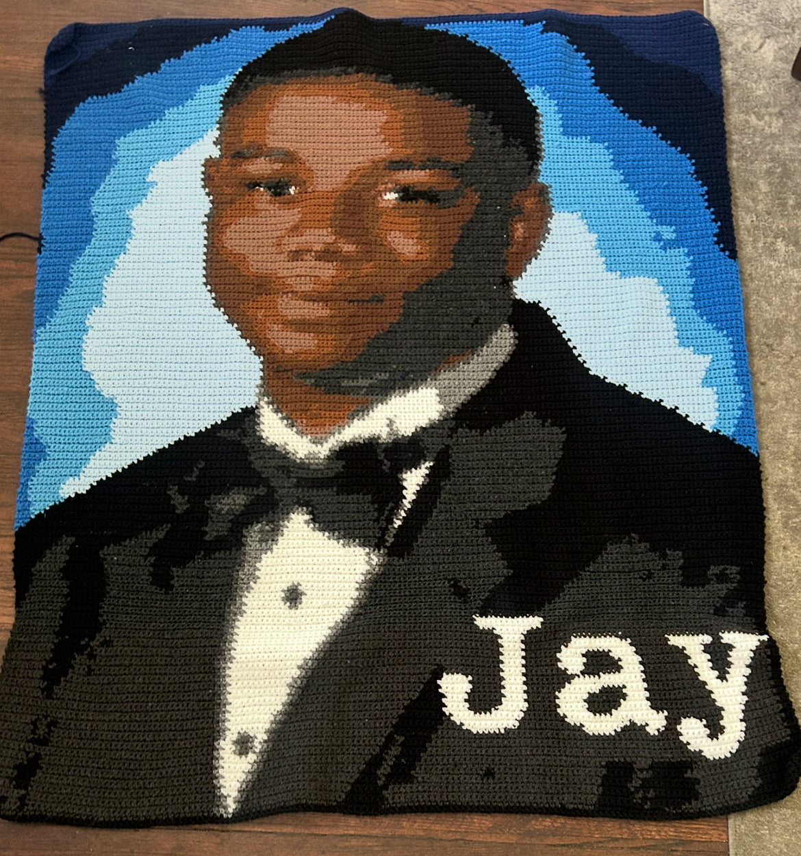 PORTRAIT CROCHET BLANKETS